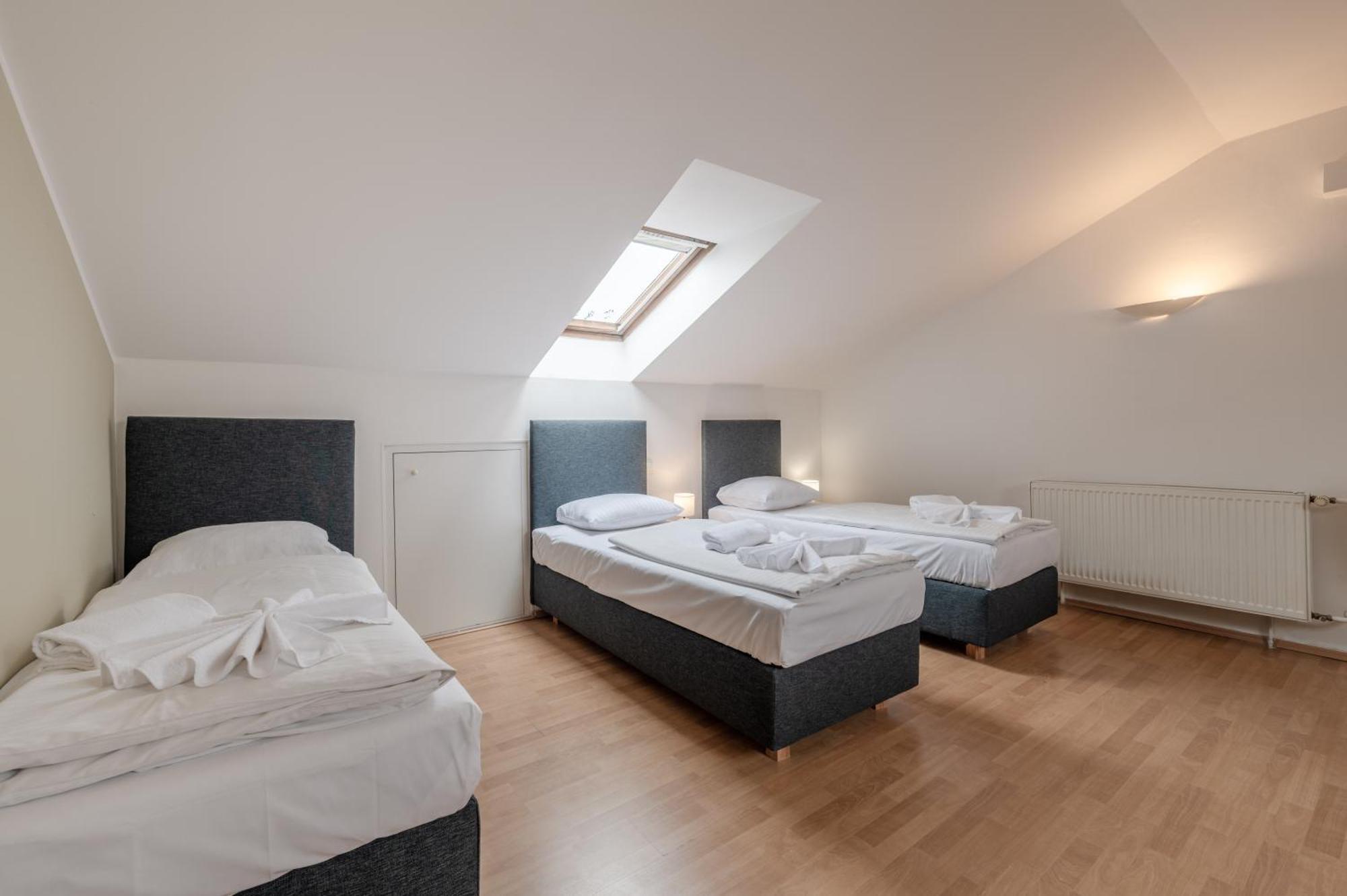 Brixen Hotell Prag