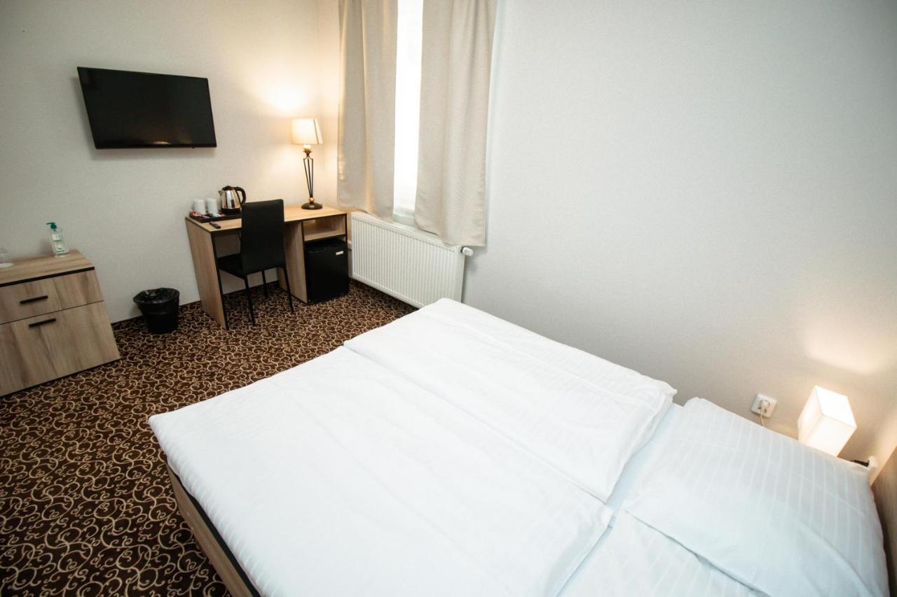 Brixen Hotell Prag