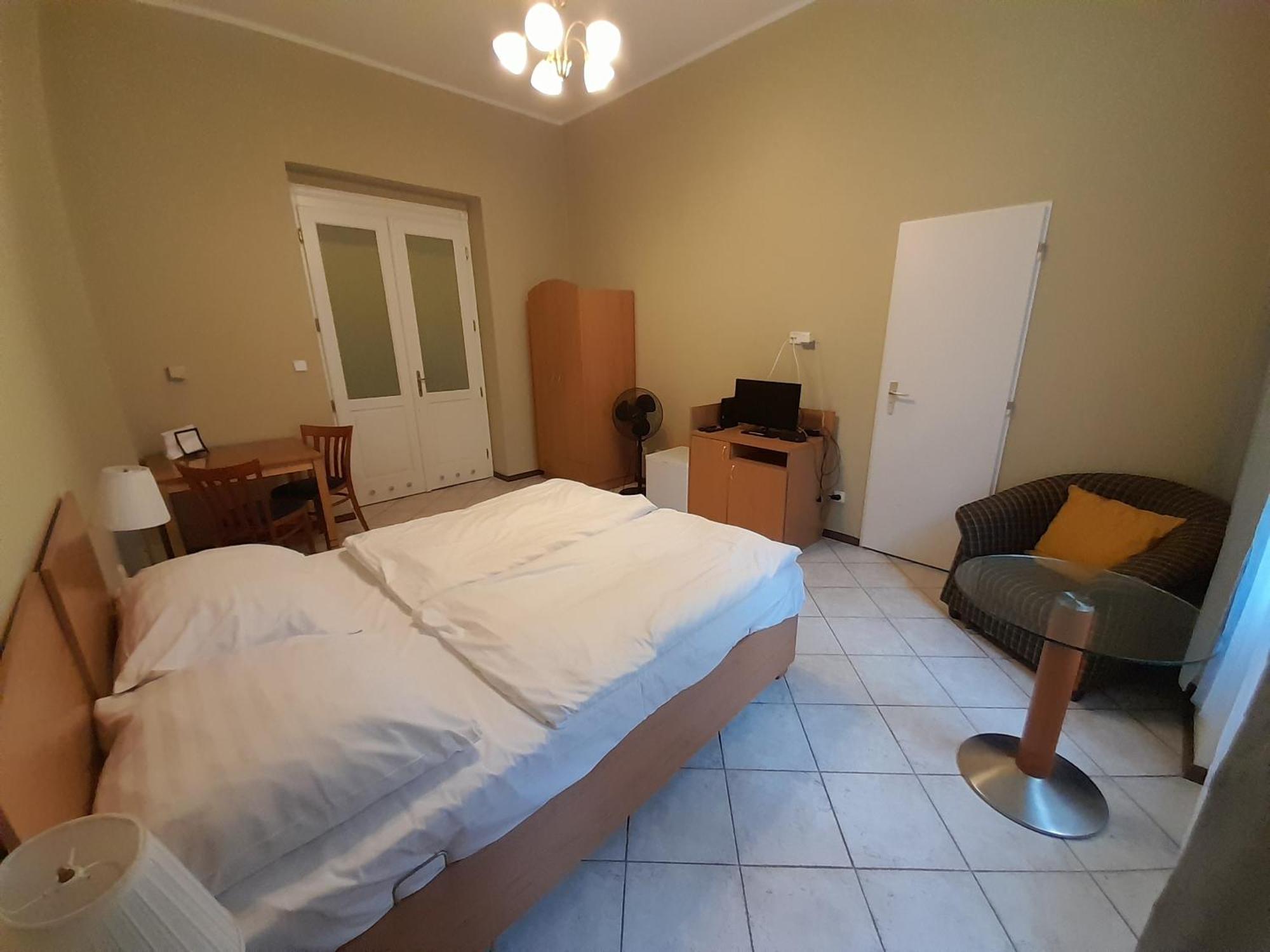 Hotell Brixen Prag
